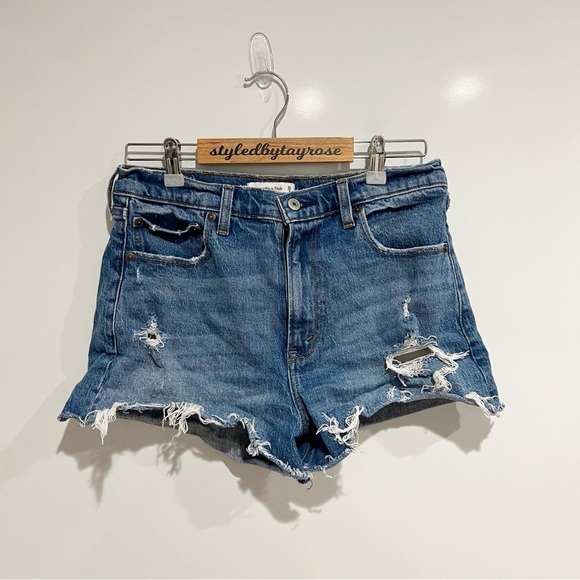 Abercrombie & Fitch High Rise Mom Short - Picture 1 of 6